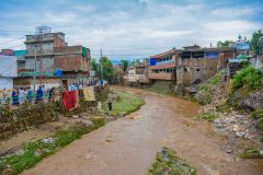 Pakistan s south braces for deluge from swollen no