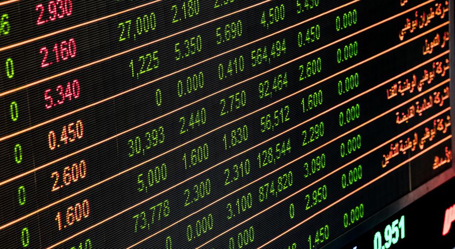 Shares ease euro squeezed by energy crunch