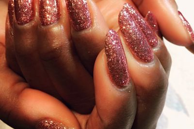 Nail arts