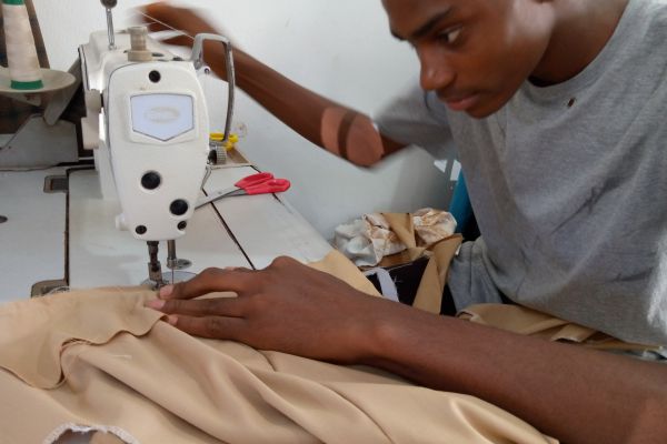 Eddytex Stitches and Fashion