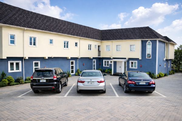 Villa 101 Suites Lounge Comfort Space Peace in Iba